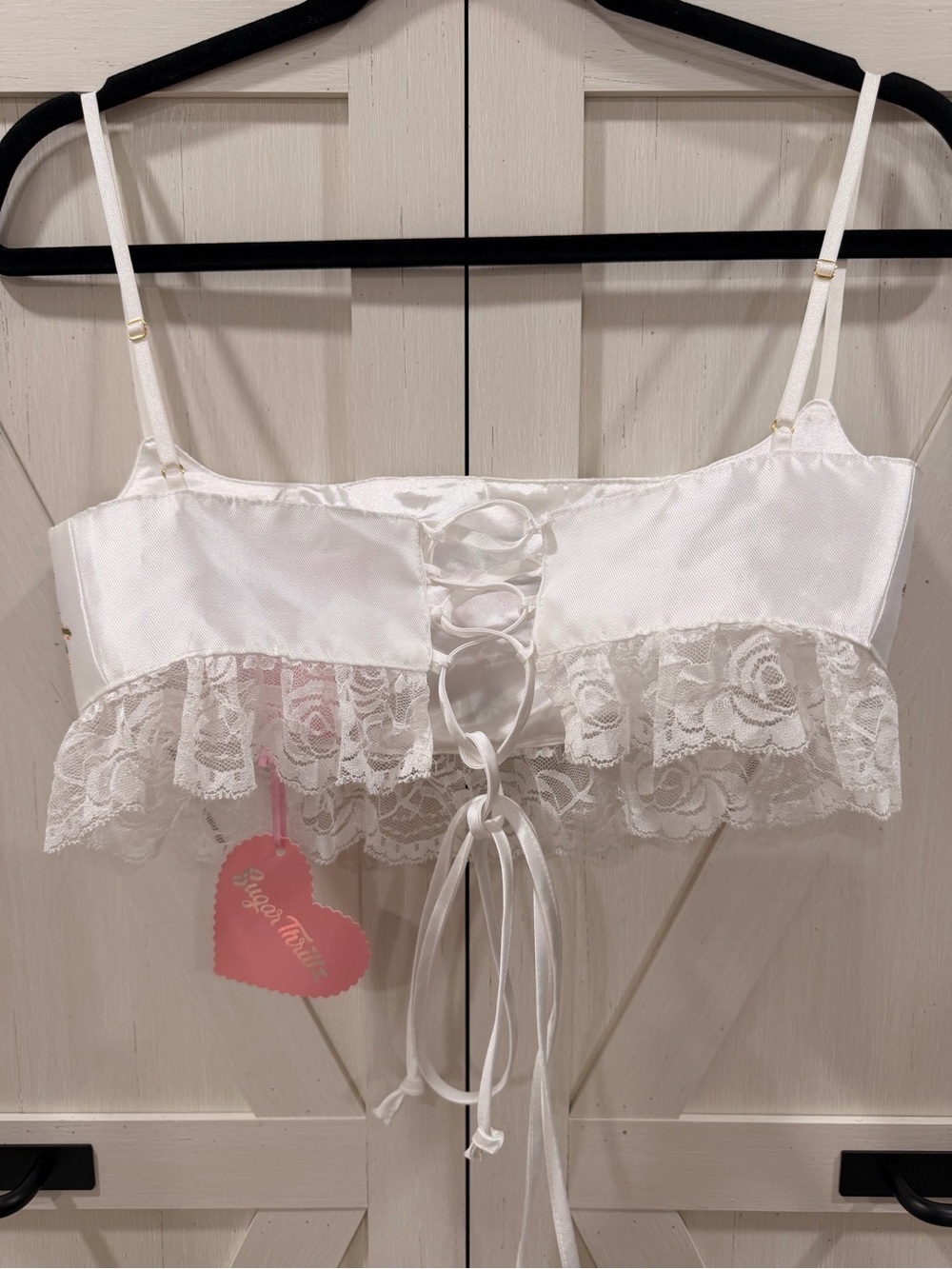 Sugar Thrillz Satin White Floral Lace Crop Top (NWT) - Picture 2 of 3